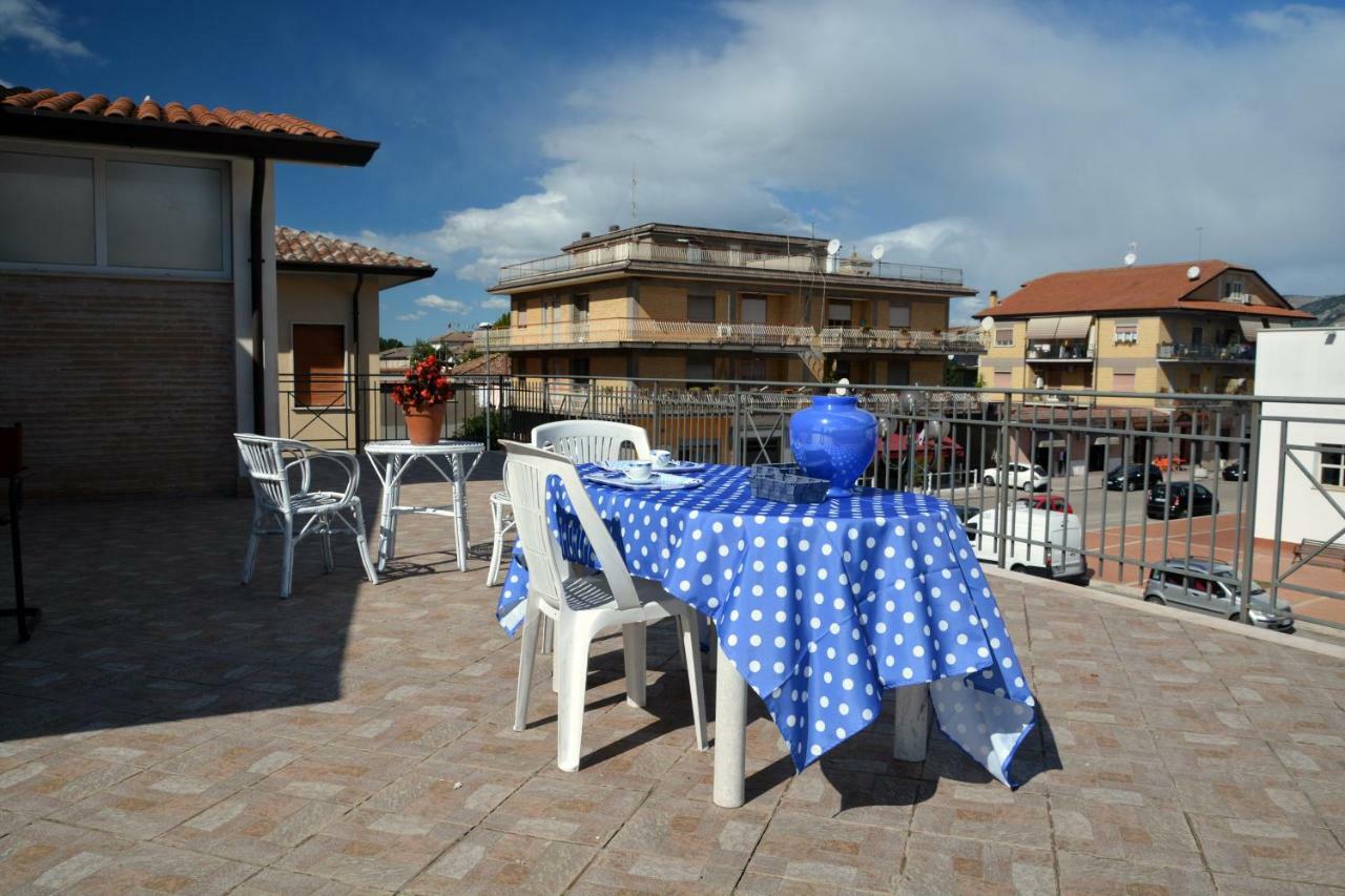 B&B Aquino In Terrazza Exterior foto